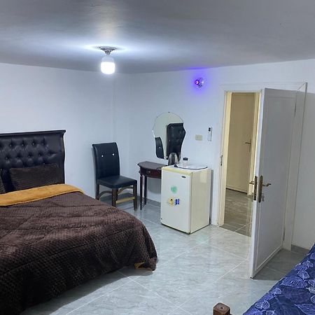 Huseein Rooms Jarash Buitenkant foto