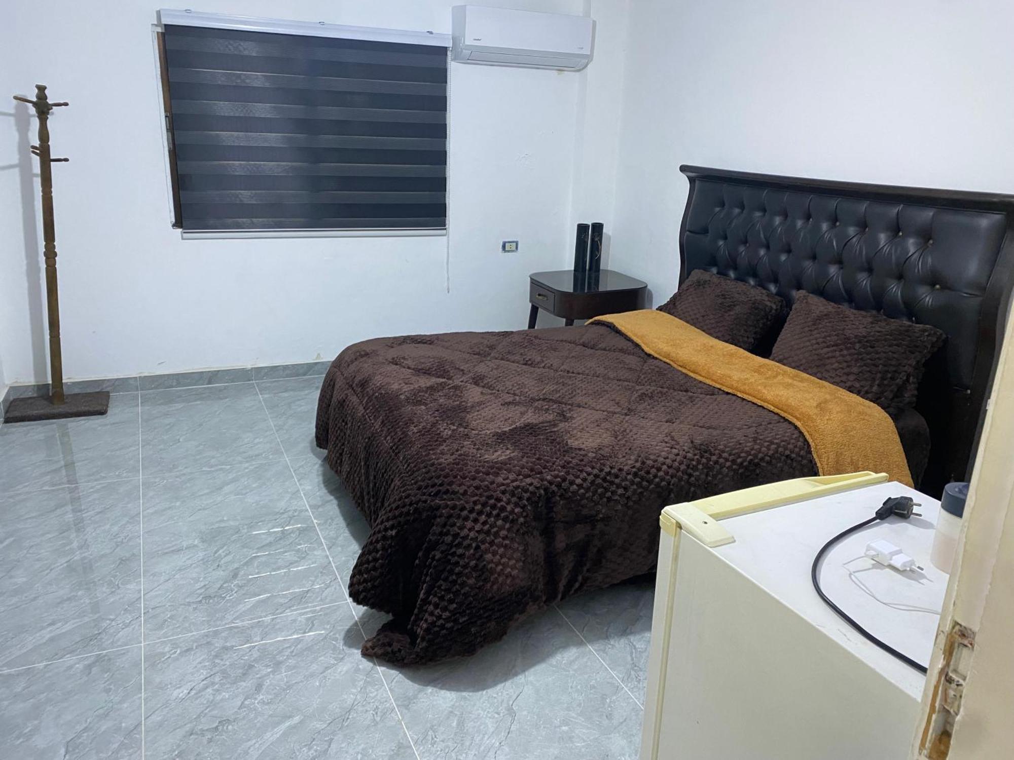 Huseein Rooms Jarash Buitenkant foto