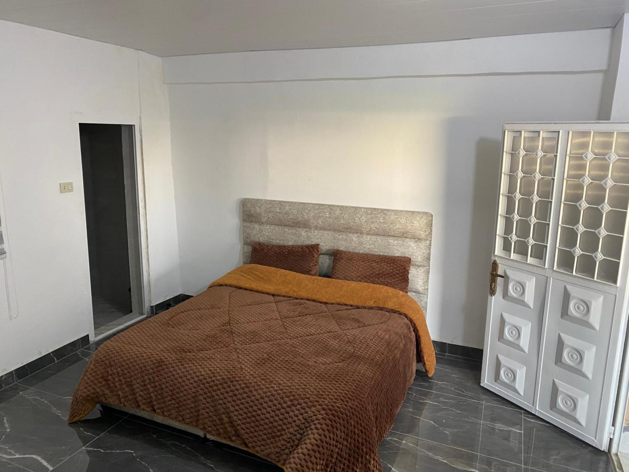 Huseein Rooms Jarash Buitenkant foto