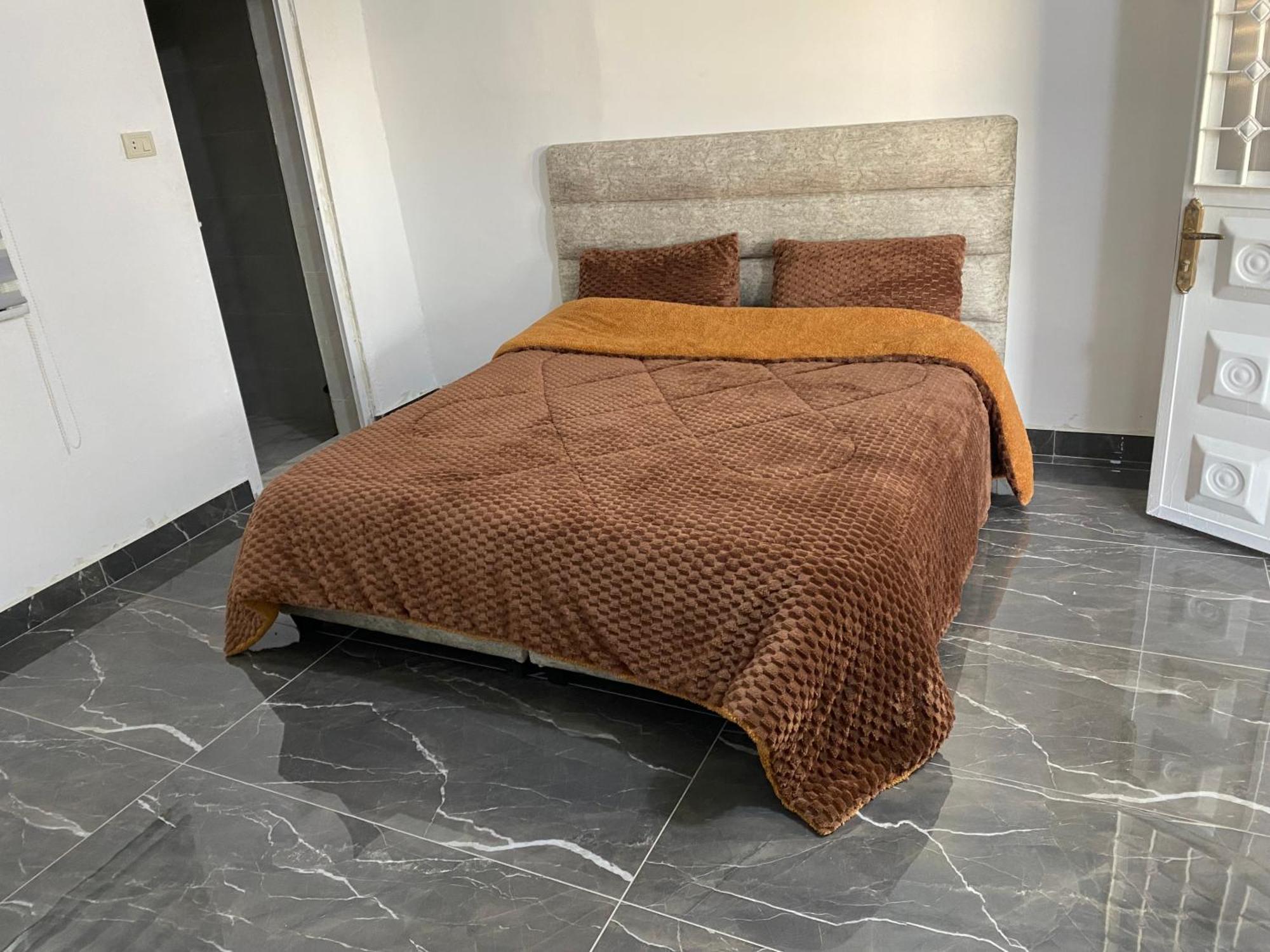 Huseein Rooms Jarash Buitenkant foto