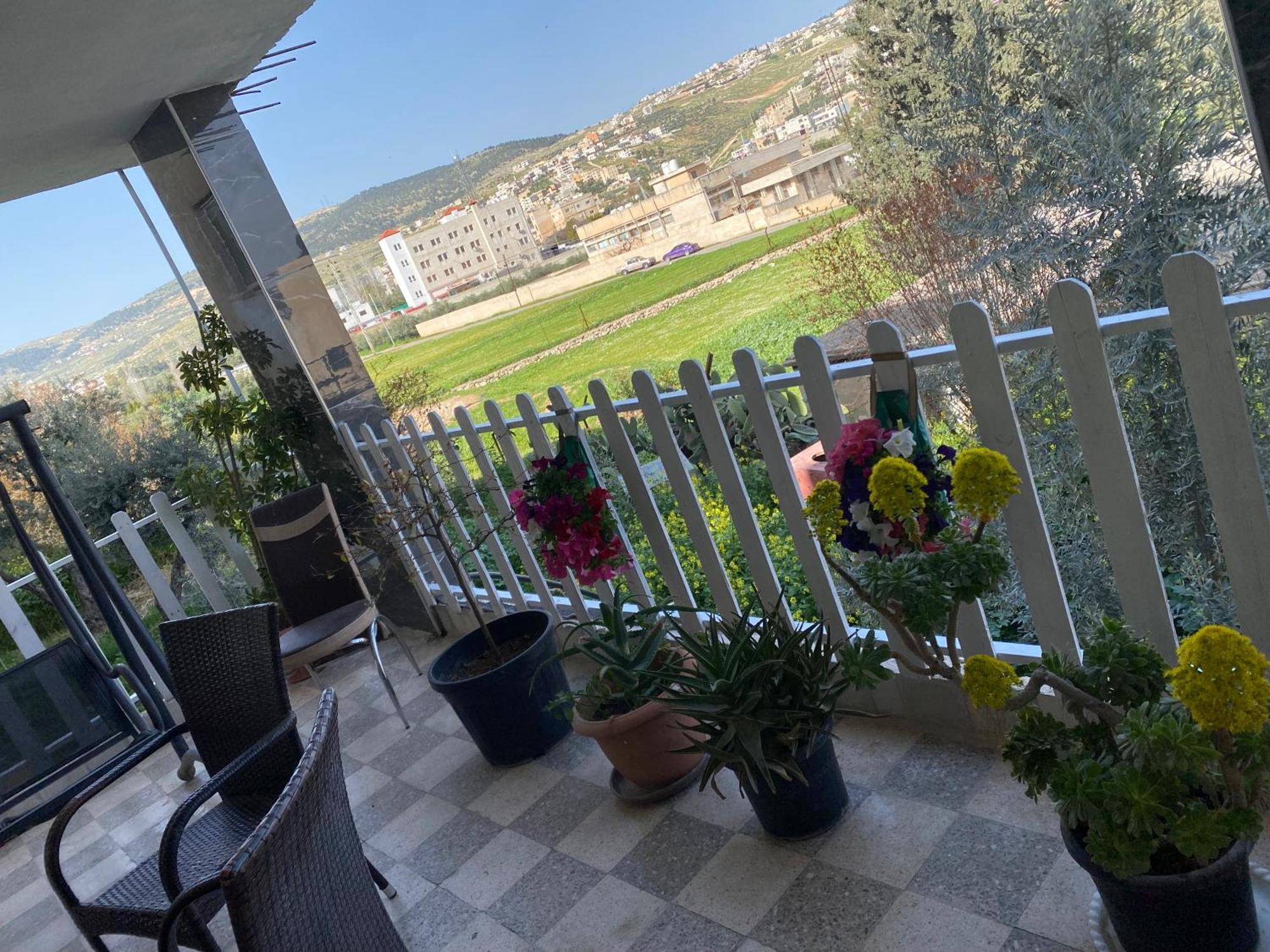 Huseein Rooms Jarash Buitenkant foto
