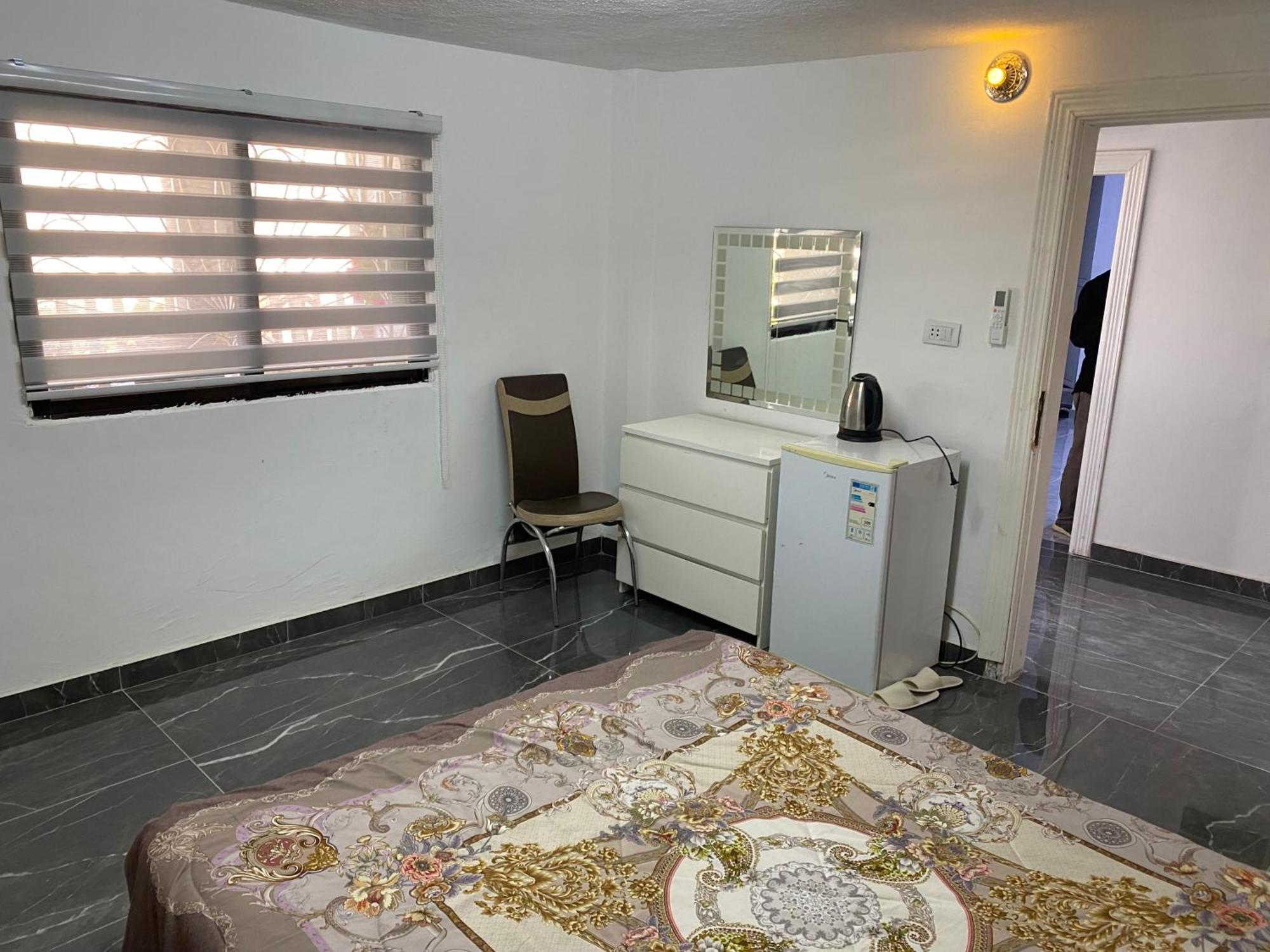 Huseein Rooms Jarash Buitenkant foto
